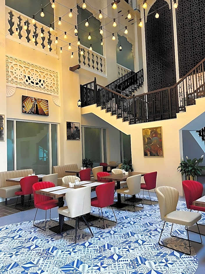 Central Inn Souq Waqif