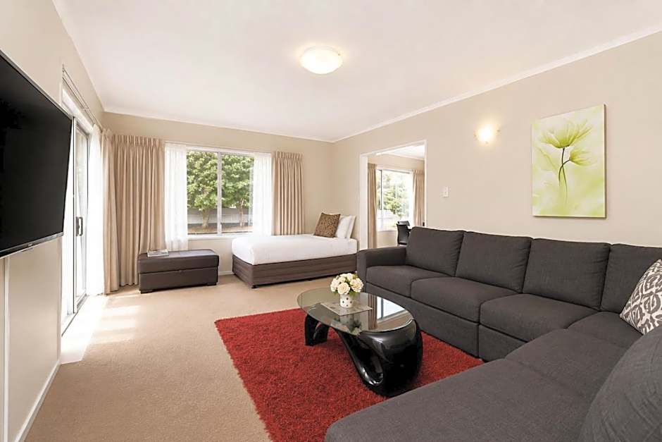 Takapuna Motor Lodge