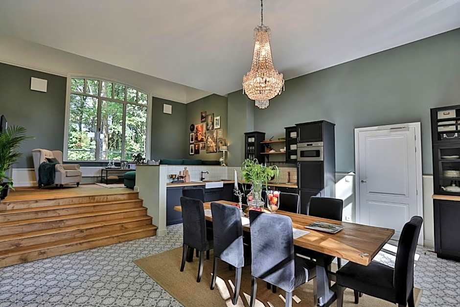 Photo 1 of 4 of Villa