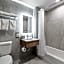 Holiday Inn Express And Suites Bronx NYC By IHG