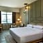Four Points by Sheraton Production City, Dubai