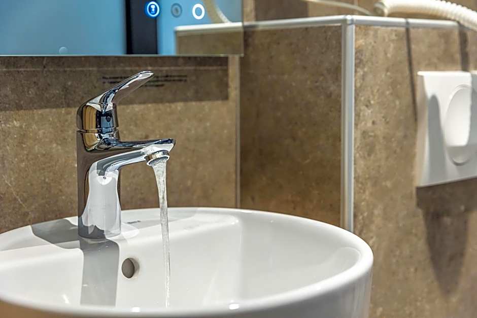 The Originals City, Hotel Helios, Roanne Nord (Inter-Hotel)