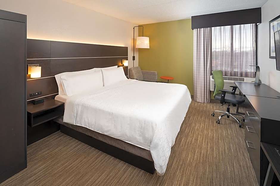 Holiday Inn Express Rochester - Greece By IHG