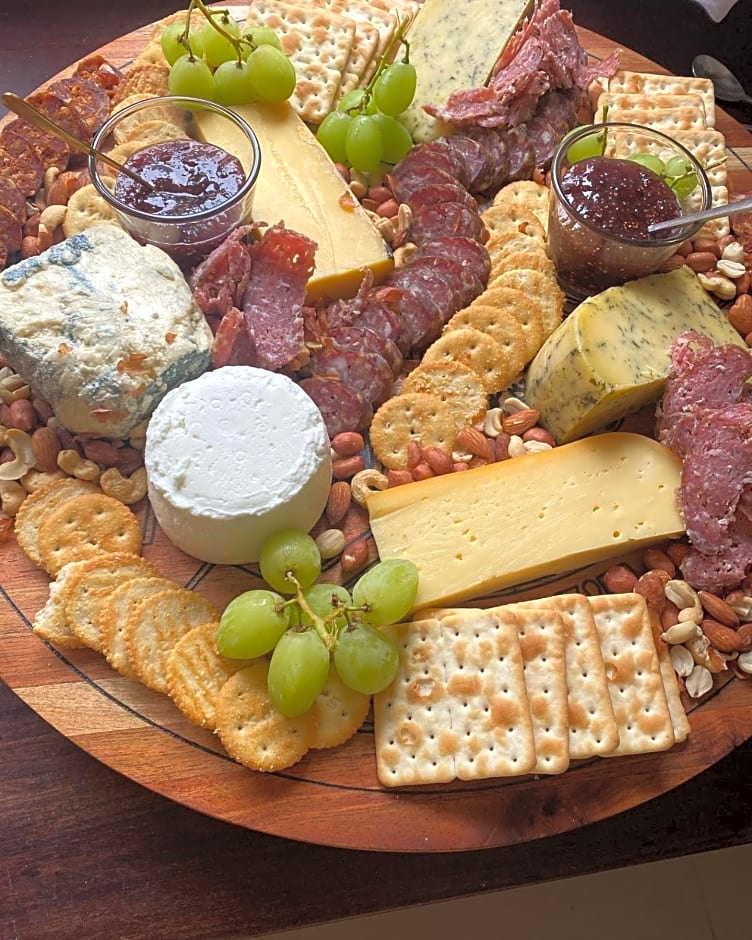 BWHALE guest house B&B