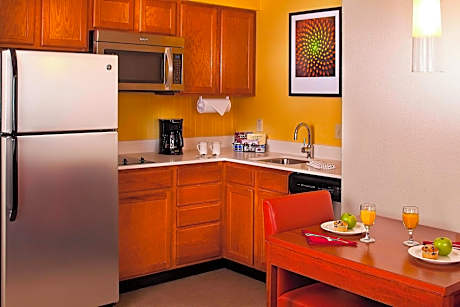 Suite, 2 Bedrooms (Hearing Accessible) (2 Double Beds)