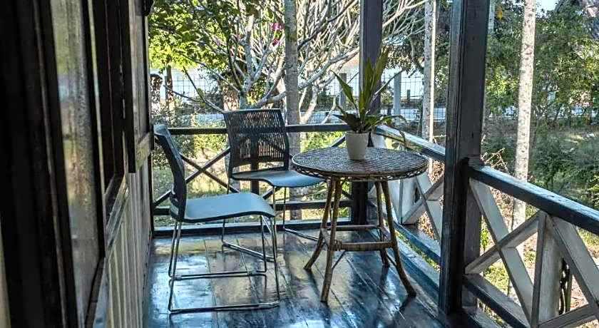 Sala Done Khone Hotel