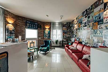 Palmers Lodge Hostel