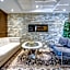 Monte Carlo Inns Airport Suites