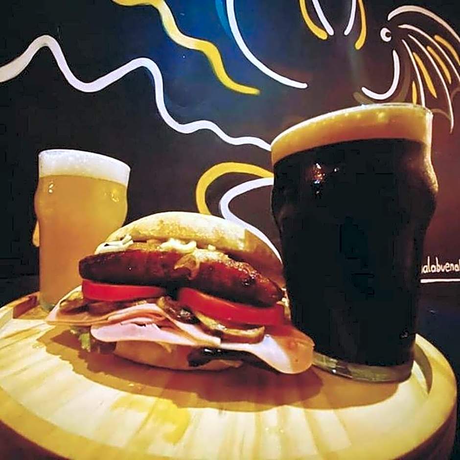 Olé Backpackers Hostel