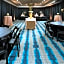 Holiday Inn Express Hotel & Suites Waco South By IHG