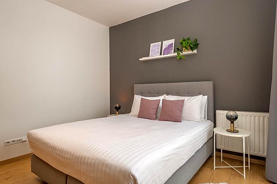 Central Passage Apartments by Vagabond Downtown