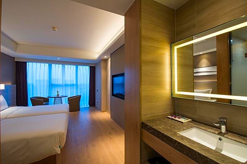 Mercure Yantai Golden Beach