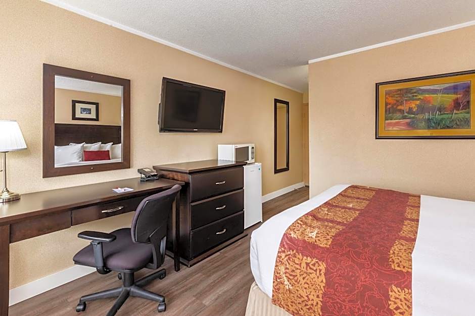 Ramada by Wyndham Coquitlam