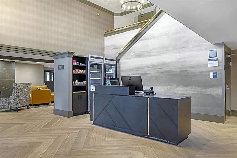 Best Western Potsdam University Park Inn