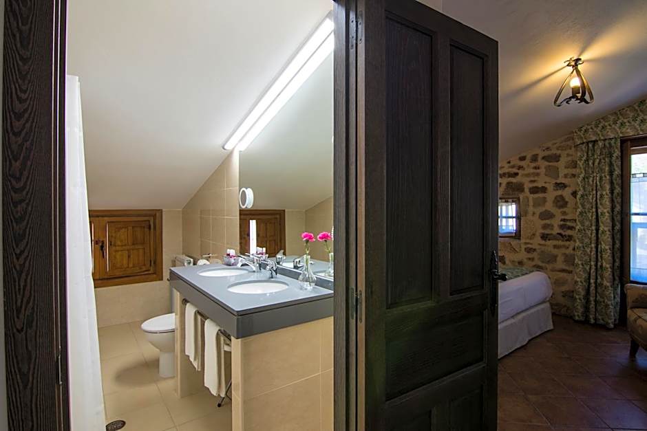 Posada y Apartamentos Trebuesto de Guriezo