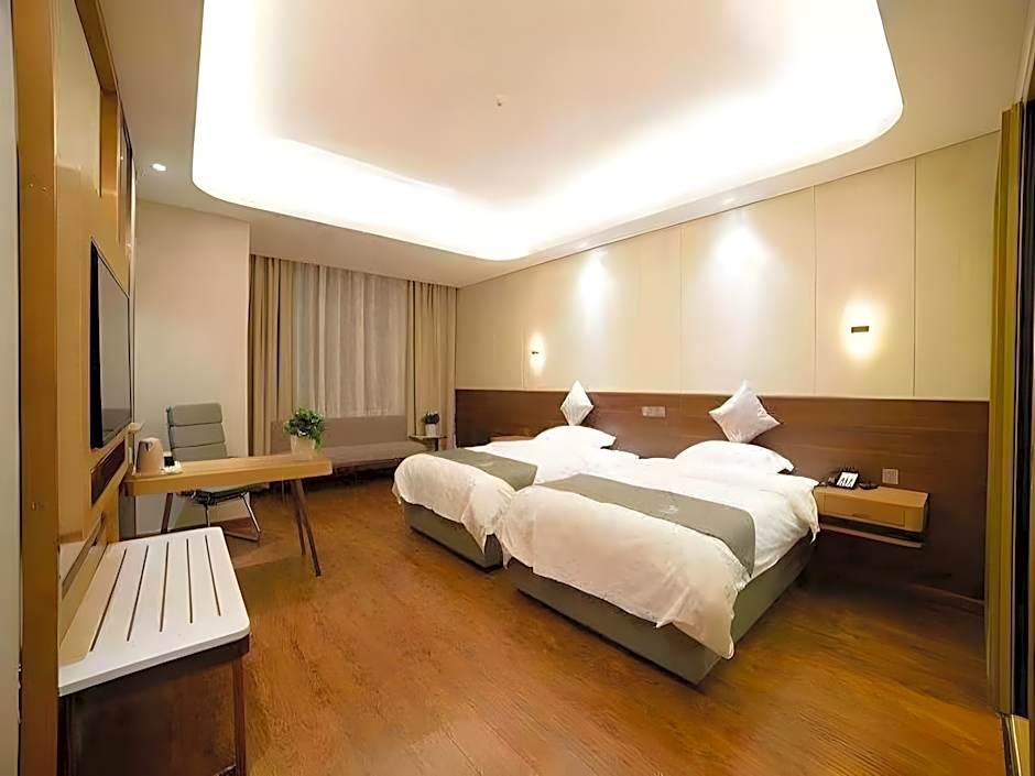 GreenTree Eastern Rizhao High Speed Railway Station Hotel