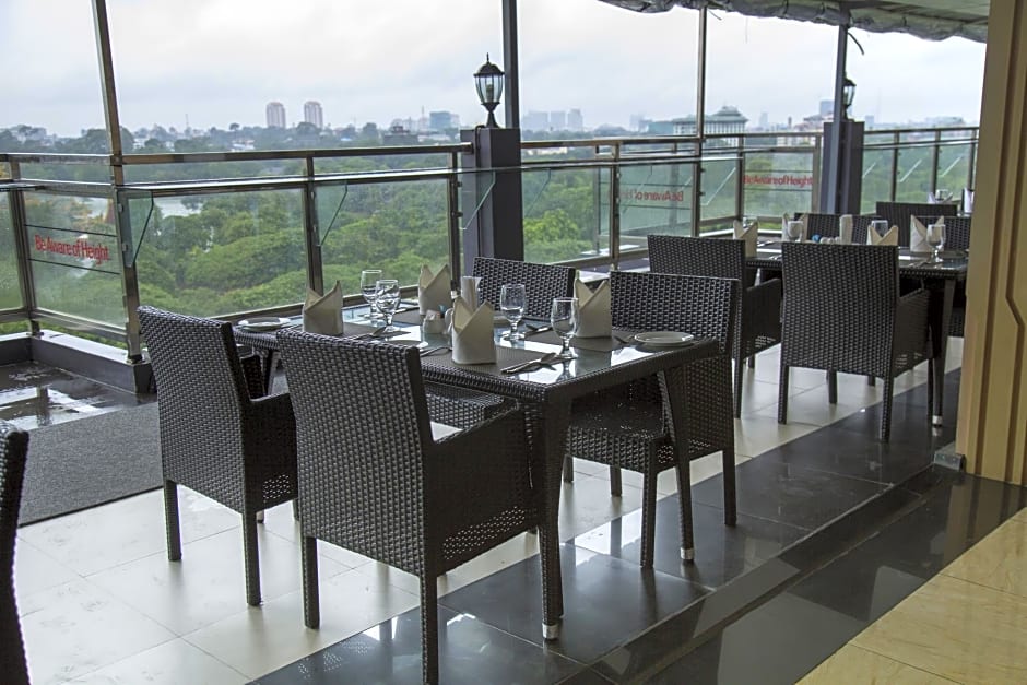 Esperado Lake View Hotel