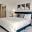 PRESIDENTIAL SUITE MOUNTAIN/LAKE VIEWS w/HEATED POOLS- PGA WEST