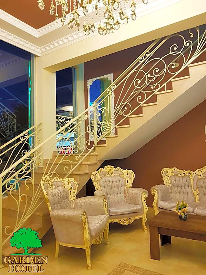 Garden Hotel