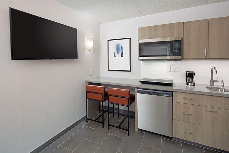 Courtyard by Marriott Shelton