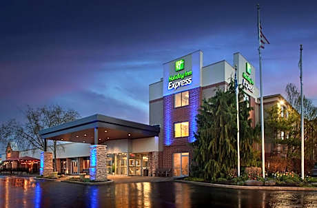 Holiday Inn Express Akron Nw Fairlawn By IHG