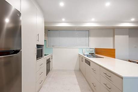 Warners Bay Apartments