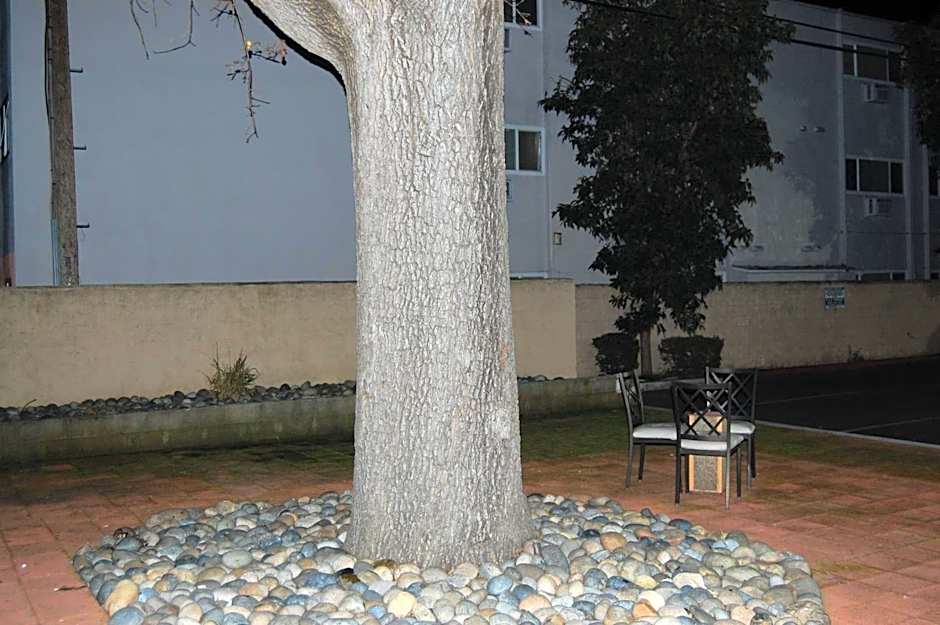 Pleasant Hill Inn