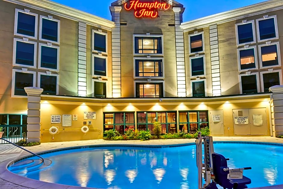 Hampton Inn Charleston North