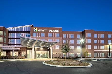 Hyatt Place Bakersfield