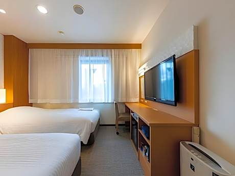 Economy twin [Economy] [Twin room] [Non-smoking] [No view]