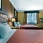 Rodeway Inn & Suites Clarence/Buffalo East