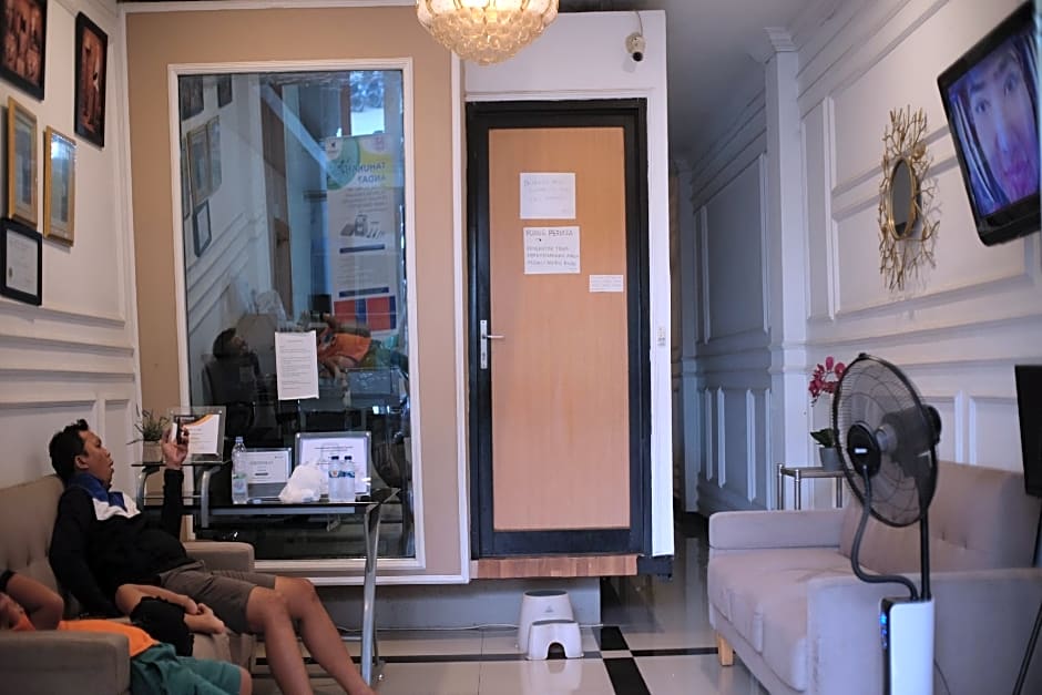 Pondok Sabaraya Haji Juanda Cikampek Purwakarta