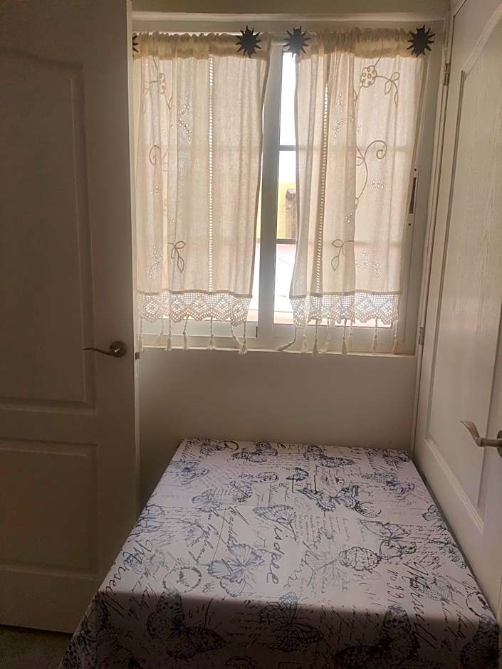 Alba 2 apartamento y Alba 3 habitación con baño