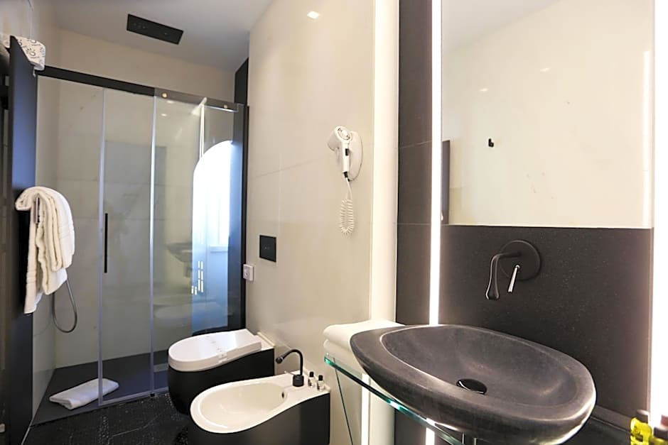 Zafran Boutique Hotel