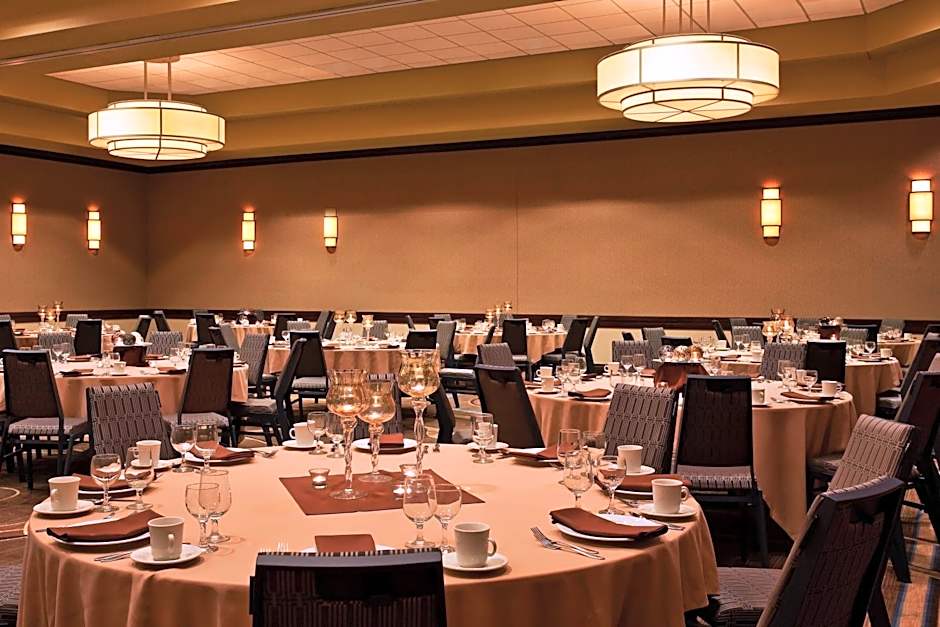 Sheraton Sioux Falls Hotel & Convention Center