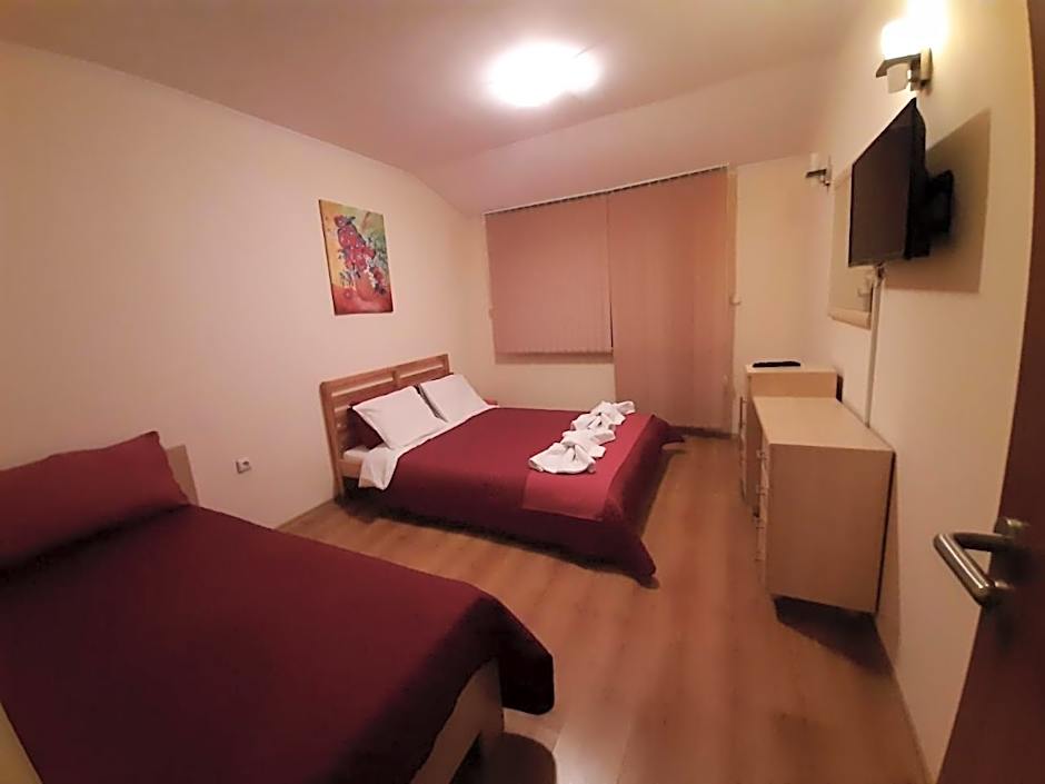 Cedar Lodge 3/4 Apartment Paradise