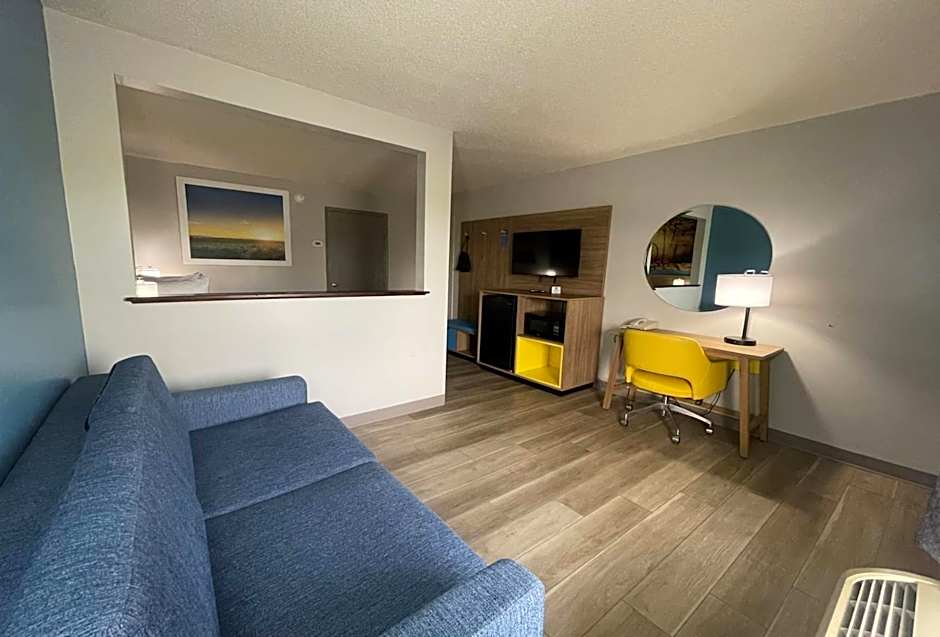 Days Inn & Suites by Wyndham York