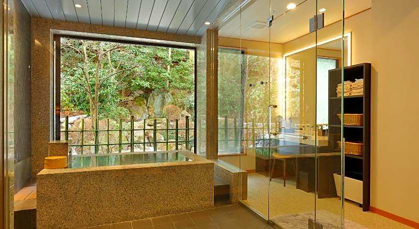 Arima Onsen Taketoritei Maruyama Ryokan