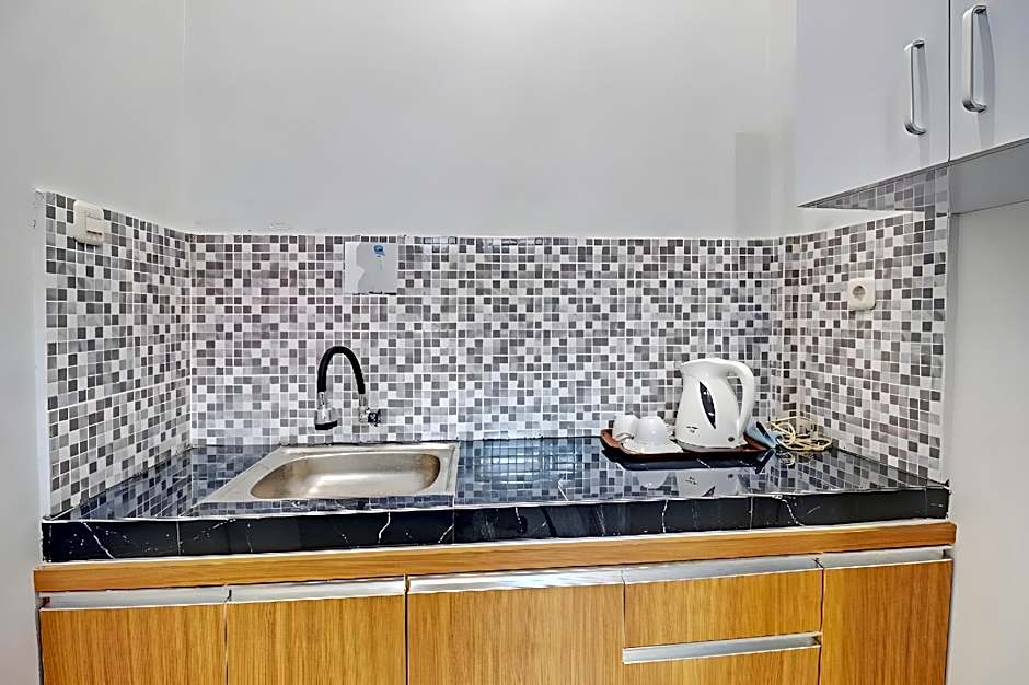 Super OYO 91497 Waskita Residence Syariah