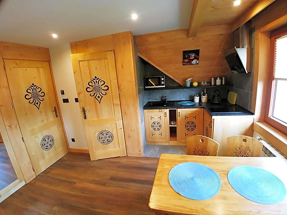 U Hani w pobliżu Gorący Potok i Termy