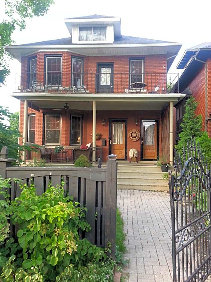 Photo 1 of 23 of A Hidden Gem Bed and Breakfast
