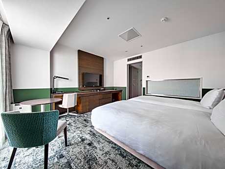 Superior Twin Room - Non-Smoking