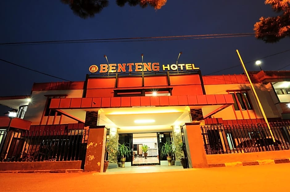 Hotel Benteng