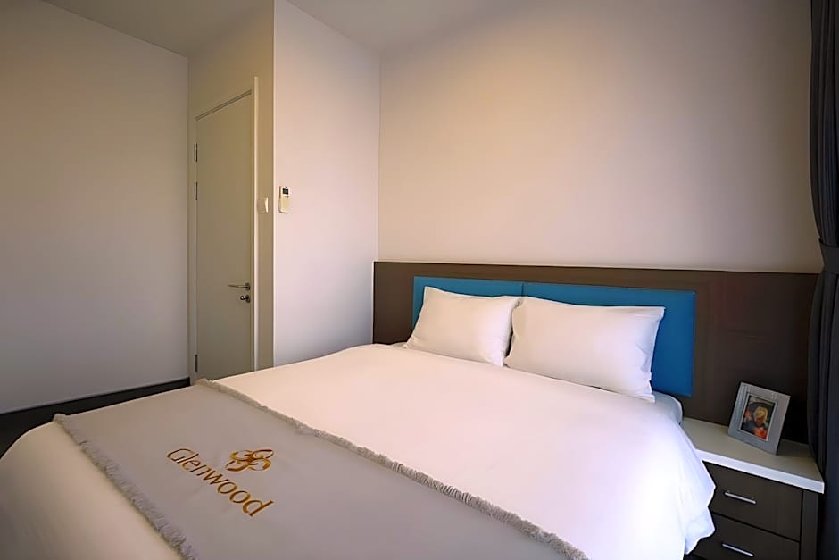 Glenwood Suites