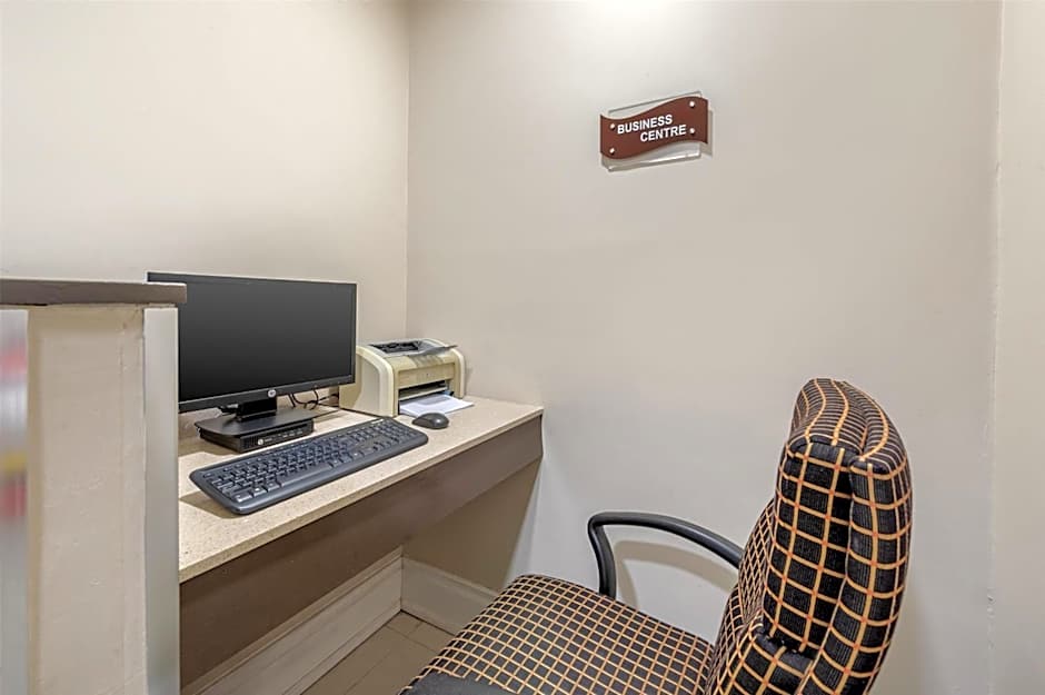 SureStay Hotel by Best Western Kemptville