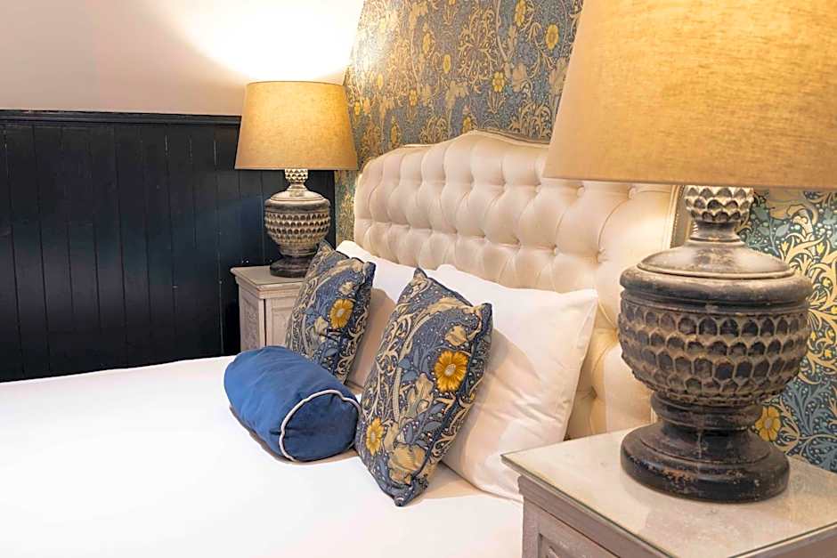 The Dirty Bottles Hotel