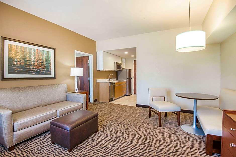 Hawthorn Extended Stay by Wyndham Saint Clairsville
