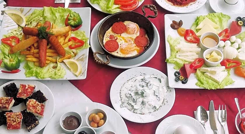 WB WEEKEND HOTEL AND SUITES