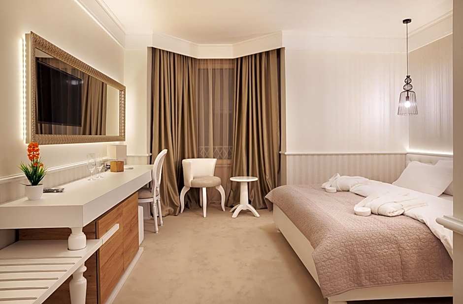 Castello Boutique Hotel