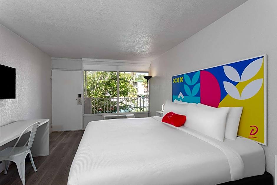 Baymont by Wyndham Orlando Lake Buena Vista South